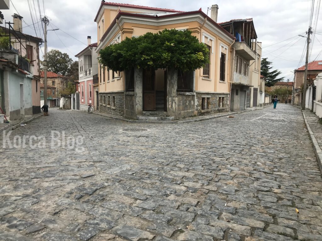 Lagjet e vjetra të Korçës